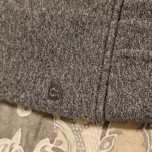 Lululemon Gray Hoodie, size 6 - Picture 7 of 7